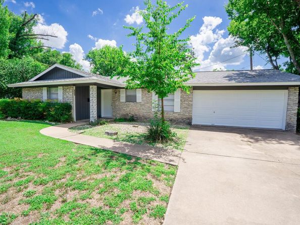 8204 Easter CV, Austin TX 78757