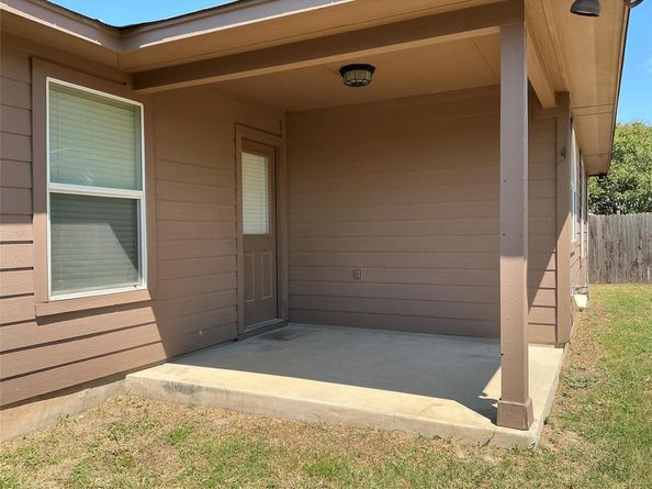 2840 Hearthsong LOOP, Round Rock TX 78665