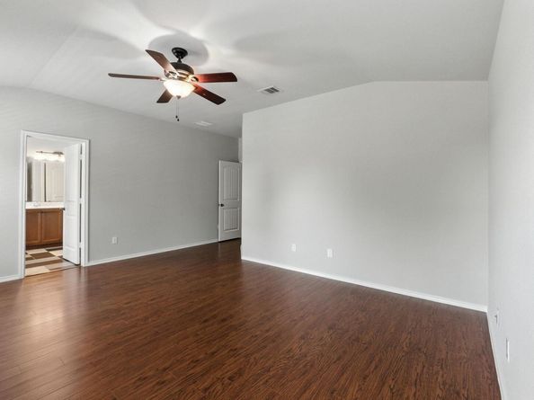 2840 Hearthsong LOOP, Round Rock TX 78665
