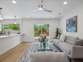 1433 Salem Meadow CIR, Austin TX 78745