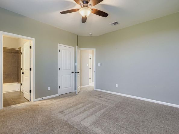 1401 Little Elm TRL 209, Cedar Park TX 78613