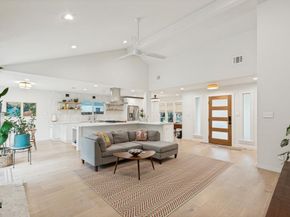 7413 Fireoak DR, Austin TX 78759