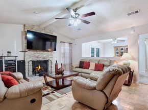 12715 Acadian Trl, Austin TX 78727