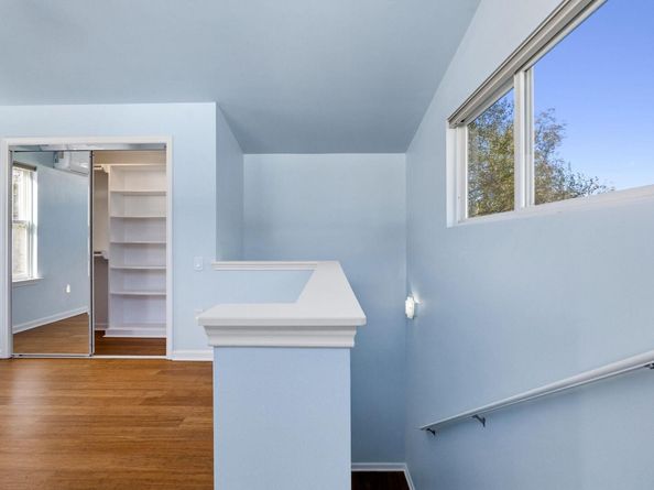 1309 Singleton Ave 2, Austin TX 78702