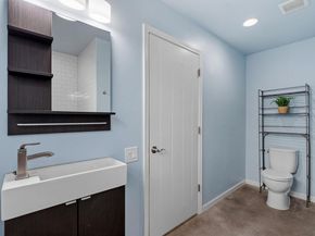 1309 Singleton Ave 2, Austin TX 78702