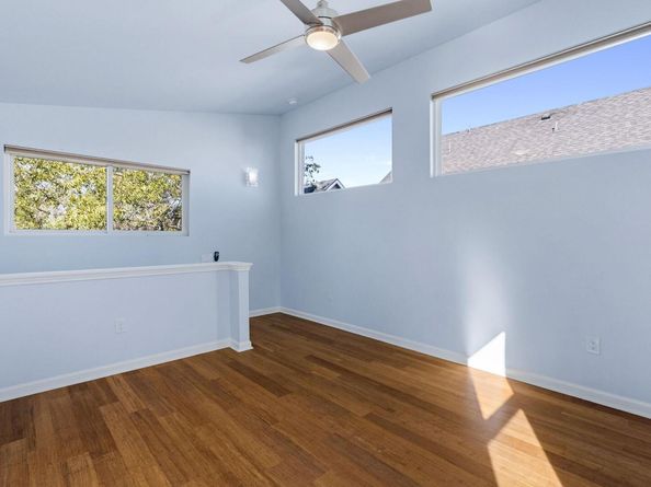 1309 Singleton Ave 2, Austin TX 78702