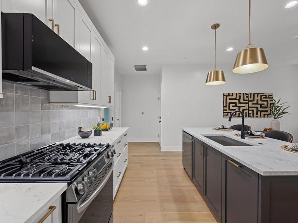 1906-2 Willow ST, Austin TX 78702