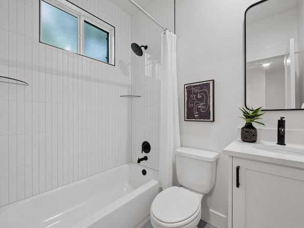 1906-2 Willow ST, Austin TX 78702