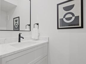 1906-2 Willow ST, Austin TX 78702