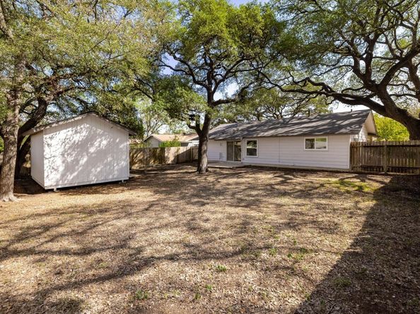 5806 Breezewood DR, Austin TX 78745