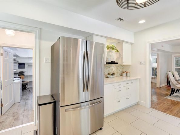 3902 Willbert RD, Austin TX 78751