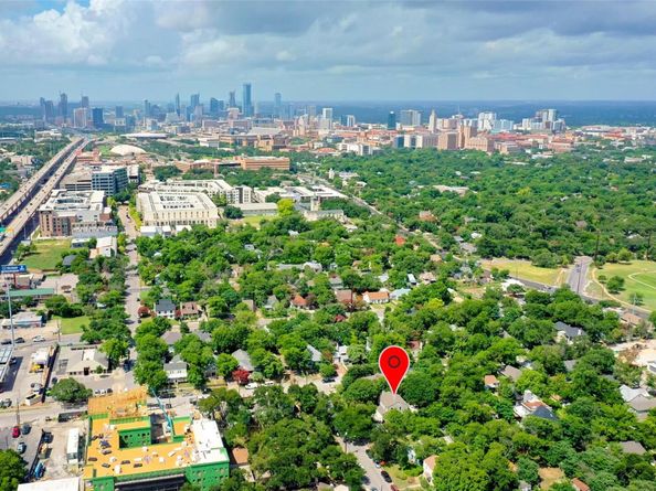 3902 Willbert RD, Austin TX 78751