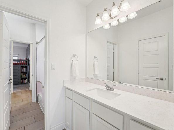 1917 Woolsey WAY, Leander TX 78641