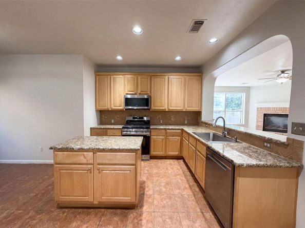 2404 Danciger LN, Cedar Park TX 78613