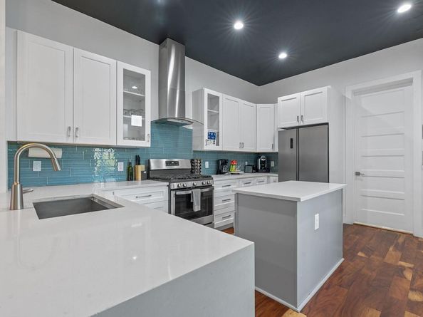 3603 E 12th ST, Austin TX 78721