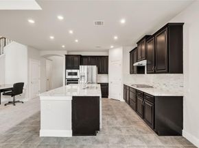 5300 Cipriano DR, Austin TX 78738