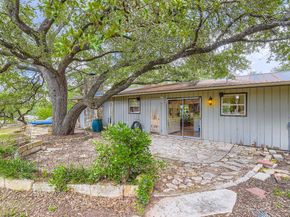 7704 Williamson Creek DR, Austin TX 78736
