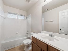 1716 Briarton LN, Round Rock TX 78665