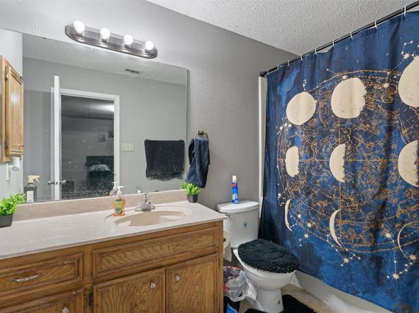 214 Tamara DR A & B, Georgetown TX 78628