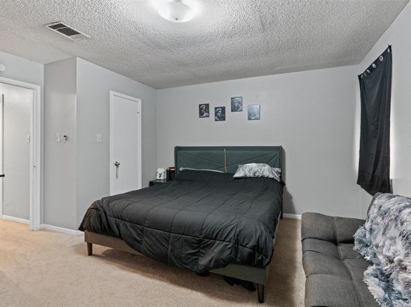214 Tamara DR A & B, Georgetown TX 78628