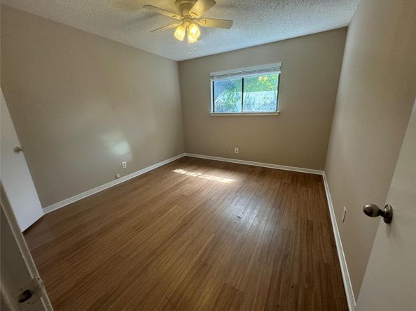 214 Tamara DR A & B, Georgetown TX 78628