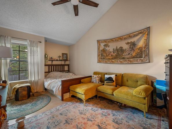 1748 Ohlen Rd 3, Austin TX 78757