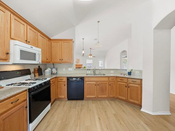 107 Retama CT, Georgetown TX 78626