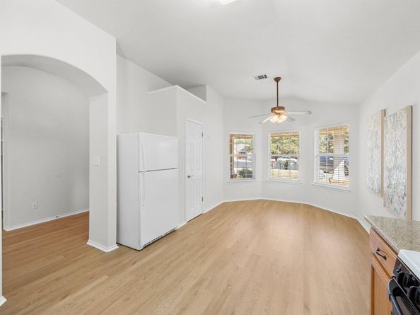 107 Retama CT, Georgetown TX 78626