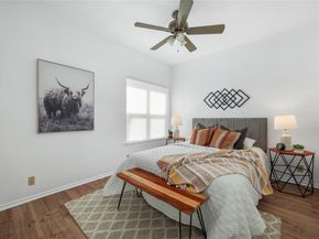 2414 Longview ST 101, Austin TX 78705