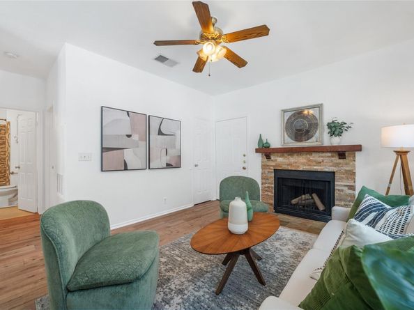 2414 Longview ST 101, Austin TX 78705