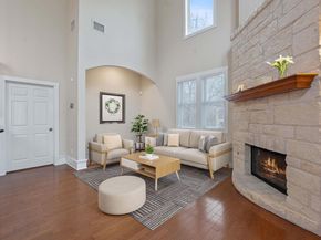 2506 Enfield RD B, Austin TX 78703