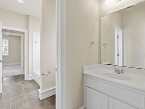 2506 Enfield RD B, Austin TX 78703