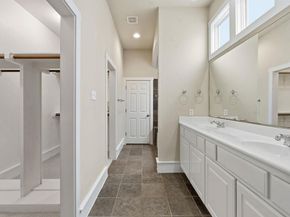 2506 Enfield RD B, Austin TX 78703