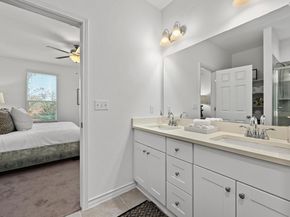 5400 Golden Canary LN 49, Austin TX 78723