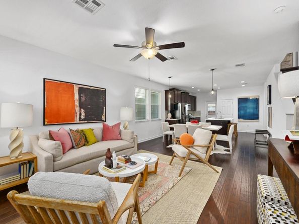 5400 Golden Canary LN 49, Austin TX 78723