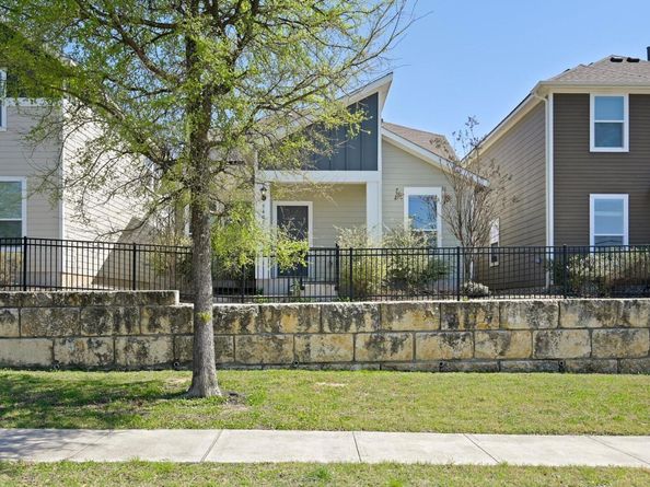 5400 Golden Canary LN 49, Austin TX 78723