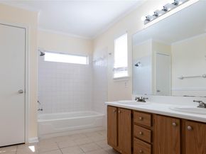 1705 Sylvia LN, Round Rock TX 78681