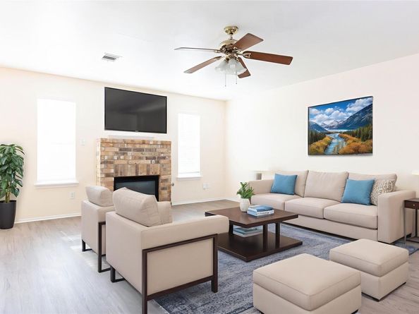 1705 Sylvia LN, Round Rock TX 78681