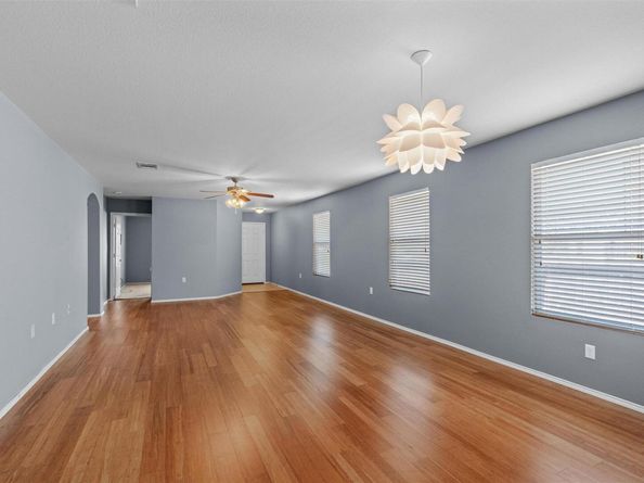 6025 Nelson Oaks DR, Austin TX 78724
