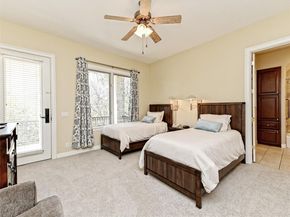 8212 Barton Club DR 910, Austin TX 78735