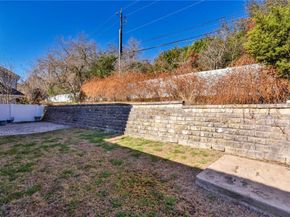 4010 Long Champ DR 14, Austin TX 78746