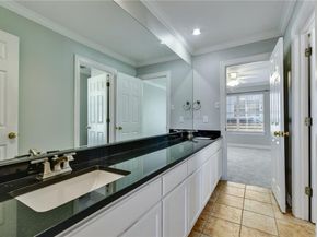 4010 Long Champ DR 14, Austin TX 78746