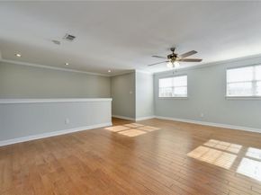 4010 Long Champ DR 14, Austin TX 78746