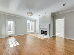 4010 Long Champ DR 14, Austin TX 78746