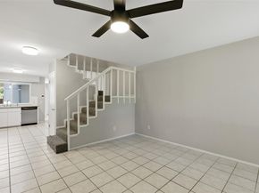 4204 Hudson Bend RD B, Austin TX 78734