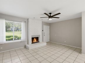 4204 Hudson Bend RD B, Austin TX 78734