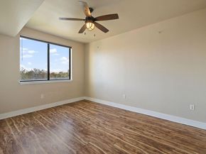 3016 Guadalupe ST 303, Austin TX 78705