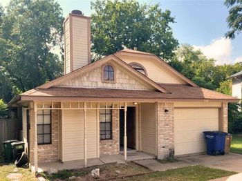 1121 Peggotty PL