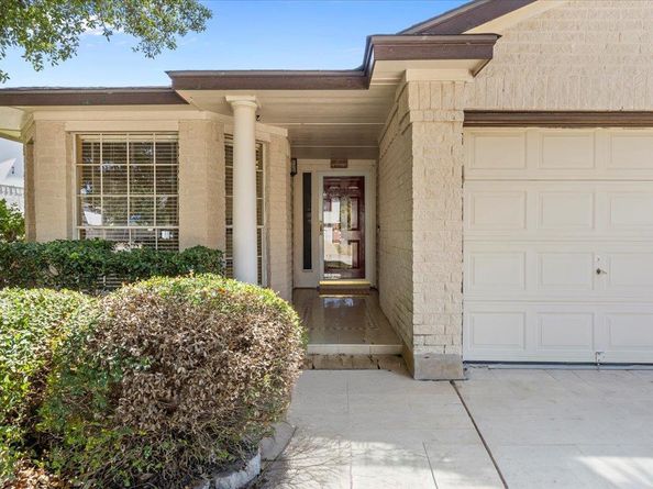 17409 Salt Flat LN, Round Rock TX 78664