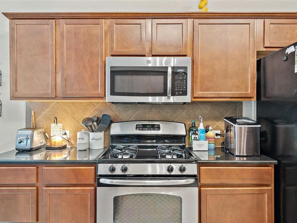 19704 Copper Point CV, Pflugerville TX 78660